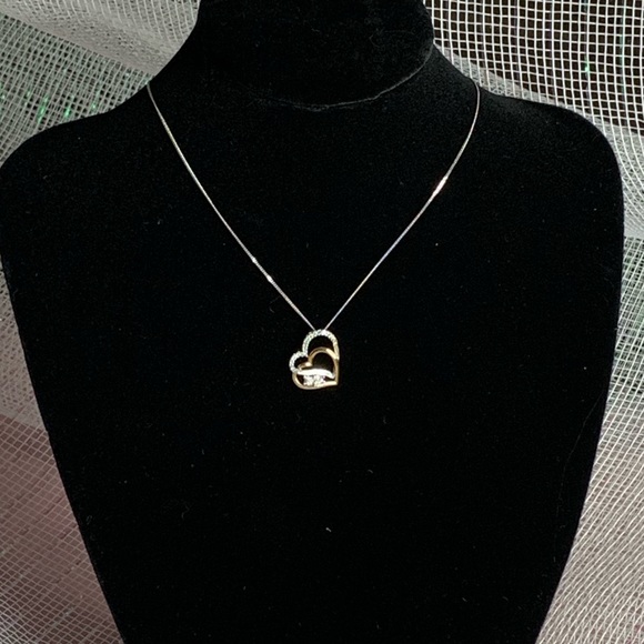 Paris Jewelers 10kt Gold & Diamond Heart Necklace - Picture 4 of 7